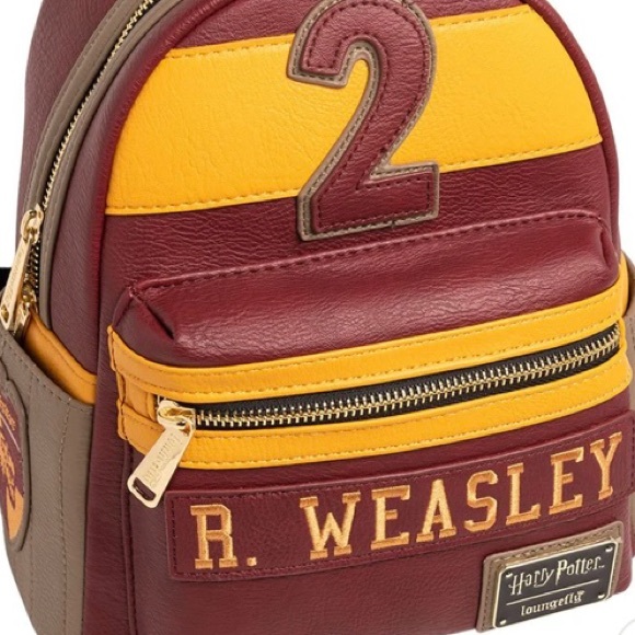 NWT Ron Weasley #2 Quidditch Robes Loungefly Mini Backpack! - Picture 5 of 11